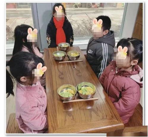 娱乐吃瓜酱幼儿园,揭秘童趣世界里的欢乐与成长  第2张