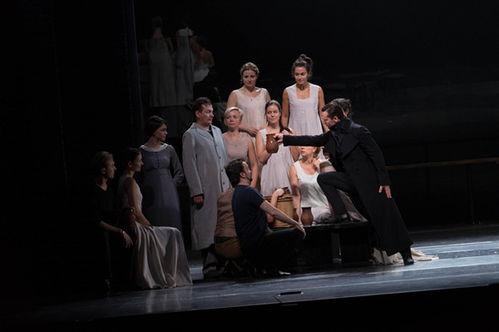 在线观看 奥涅金,俄国文学巅峰之作的视觉呈现  第2张 在线观看 奥涅金,俄国文学巅峰之作的视觉呈现  第2张